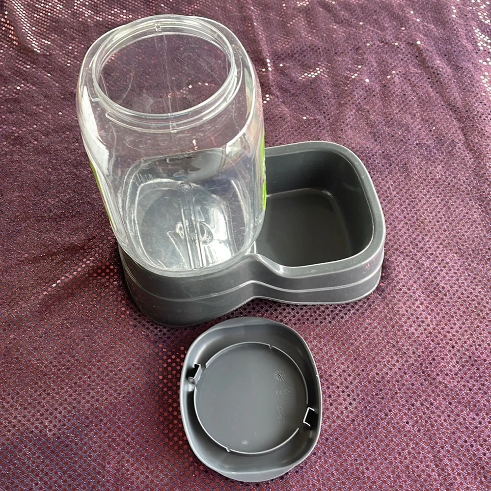 Gravity feeder 5lbs